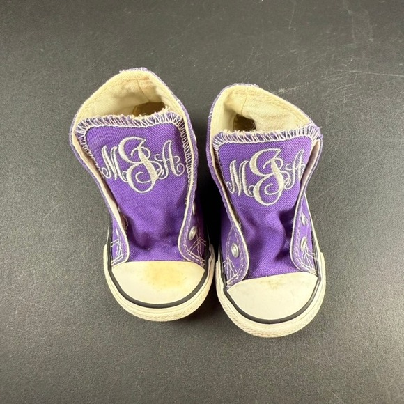 Converse All Star Purple Embroidered Monogrammed Toddler Shoes Size 4 - Picture 1 of 11
